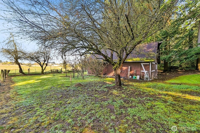 38205 183rd Ave SE, Auburn, WA 98092 - view of yard featuring an outdoor structure and a barn
