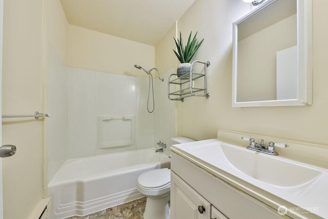 811 E 60th St, Tacoma, WA 98404 - bathroom with vanity, toilet, and bathtub / shower combination