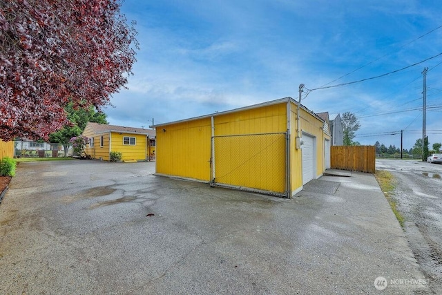 811 E 60th St, Tacoma, WA 98404 - view of outdoor structure