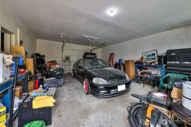 811 E 60th St, Tacoma, WA 98404 - view of garage