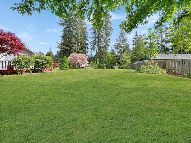 2147 Beverly Blvd, Shelton, WA 98584 - view of yard with a deck