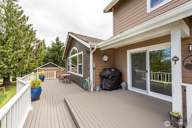 1063 Tamarack Ln, Port Angeles, WA 98362 - deck featuring area for grilling and outdoor dining space