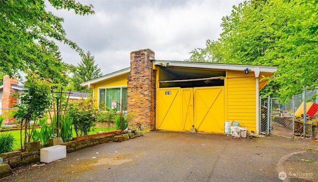 1216 E 70th St, Tacoma, WA 98404 - view of outbuilding
