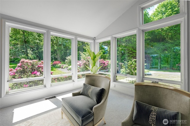 5501 55th St SE, Auburn, WA 98092 - sunroom / solarium featuring vaulted ceiling and carpet floors