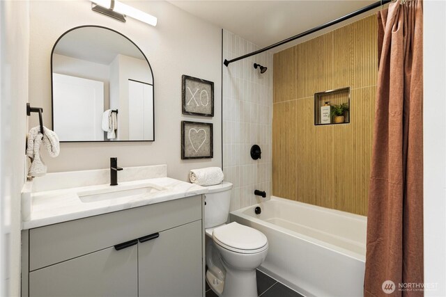 18510 NE 15th Pl, Bellevue, WA 98008 - bathroom featuring shower / bath combo with shower curtain, toilet, and vanity