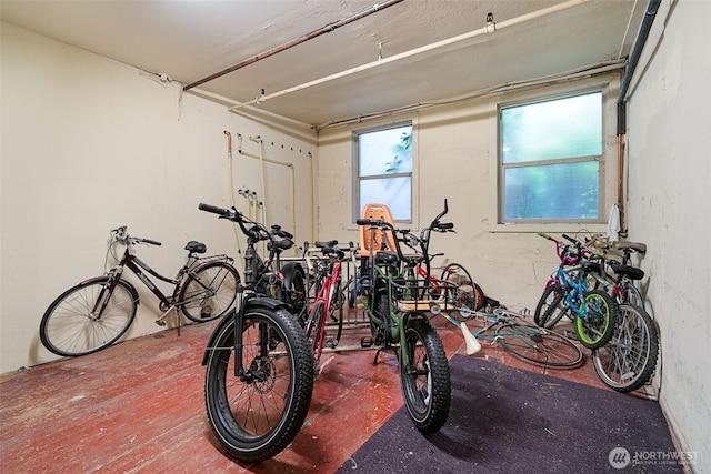 7 Harrison St Unit 26, Seattle, WA 98109 - view of garage