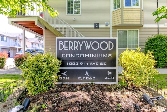 1002 9th Ave SE Unit C-201, Puyallup, WA 98372 - view of community sign