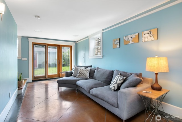 2011 E Cherry St, Seattle, WA 98122 - living area featuring baseboards