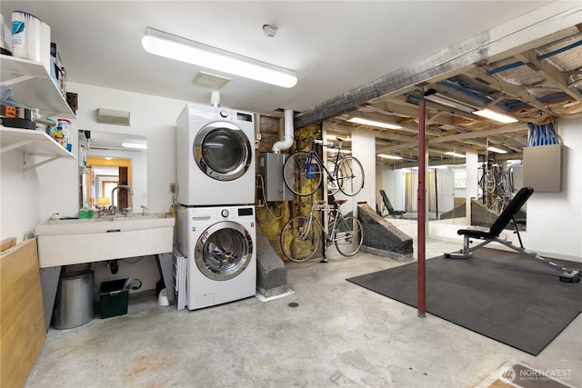 2011 E Cherry St, Seattle, WA 98122 - basement with estacked washer and dryer