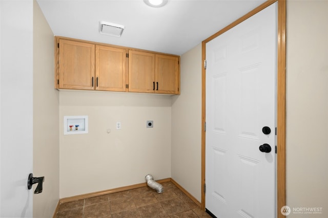 32910 NE 40th Pl, Carnation, WA 98014 - washroom featuring electric dryer hookup, washer hookup, cabinet space, baseboards, and gas dryer hookup