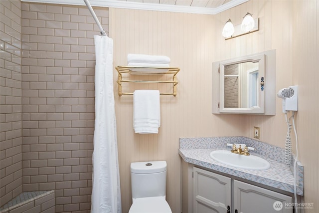2828 Sunset Dr, Bellingham, WA 98225 - full bath featuring vanity, tiled shower, toilet, and crown molding