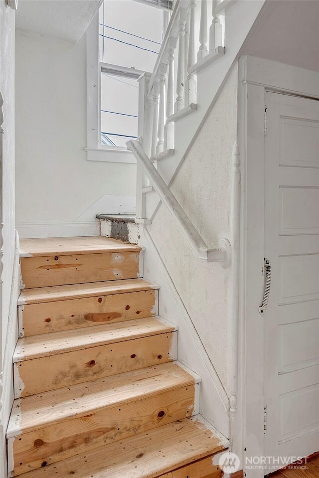 4604SW Lander St, Seattle, WA 98116 - view of stairway