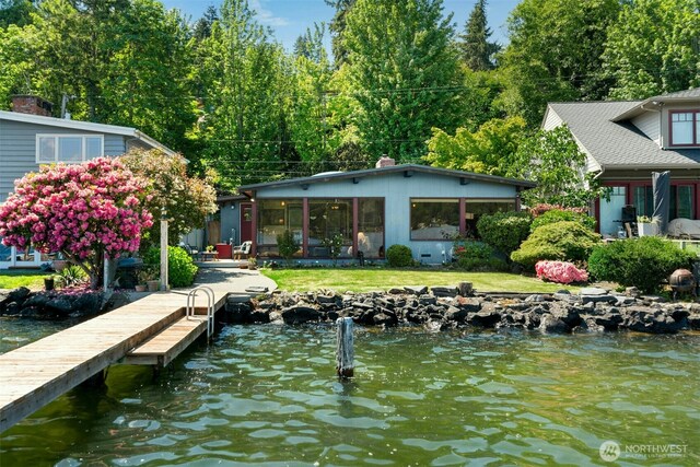 13008 Riviera Pl NE, Seattle, WA 98125 - back of house featuring a yard