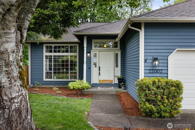 22002 129th Pl SE, Kent, WA 98031 - entrance to property featuring a garage and a shingled roof