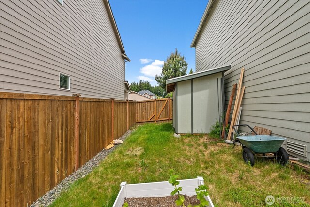 4415 Goldcrest Dr NW, Olympia, WA 98502 - view of yard