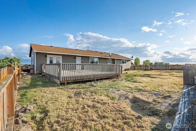 13576 NE Rd 10, Moses Lake, WA 98837 - back of house featuring a wooden deck