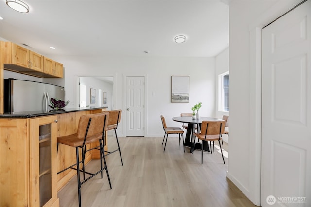8010 Beverly Blvd Unit A, Everett, WA 98203 - dining room with light wood-style floors, baseboards, and recessed lighting