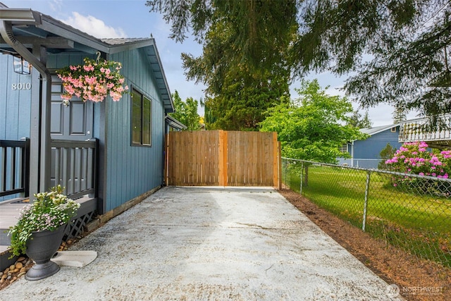 8010 Beverly Blvd Unit A, Everett, WA 98203 - view of patio / terrace