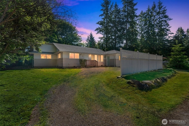 11319 86th Ave E, Puyallup, WA 98373 - view of front of home featuring a front lawn