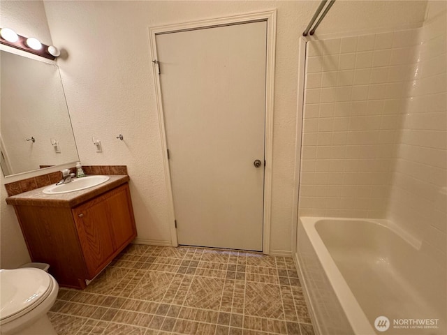 173 Steelhead Dr, Silver Creek, WA 98585 - bathroom with vanity, toilet, and shower / bath combination