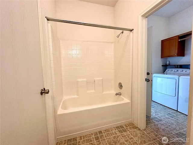 173 Steelhead Dr, Silver Creek, WA 98585 - full bathroom featuring washing machine and dryer, shower / bath combination, and tile patterned flooring
