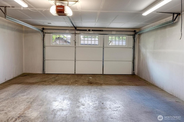 19055 SE 269th St, Covington, WA 98042 - garage featuring a garage door opener