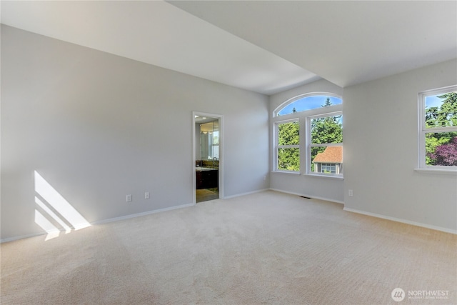 14531 86th Pl NE, Kenmore, WA 98028 - carpeted empty room featuring baseboards