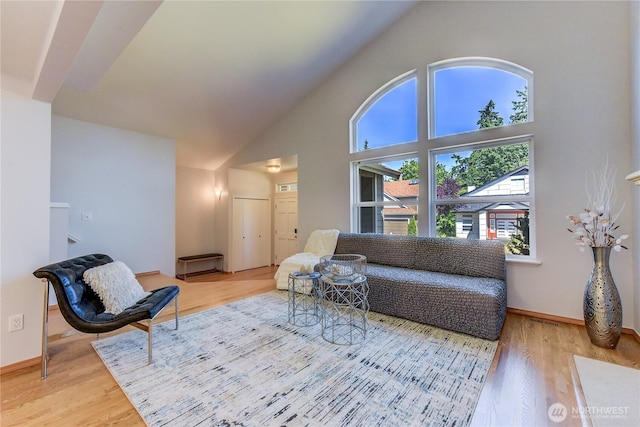 14531 86th Pl NE, Kenmore, WA 98028 - living room with wood finished floors and high vaulted ceiling