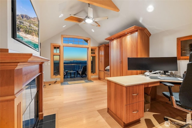 33020 84th Ave NW, Stanwood, WA 98292 - home office featuring a ceiling fan, light wood-type flooring, vaulted ceiling, recessed lighting, and healthy amount of natural light