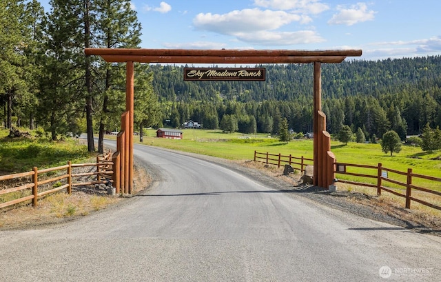 131 Horse Heaven Rd, Cle Elum, WA 98922 - view of asphalt road with a view of trees and a view of countryside