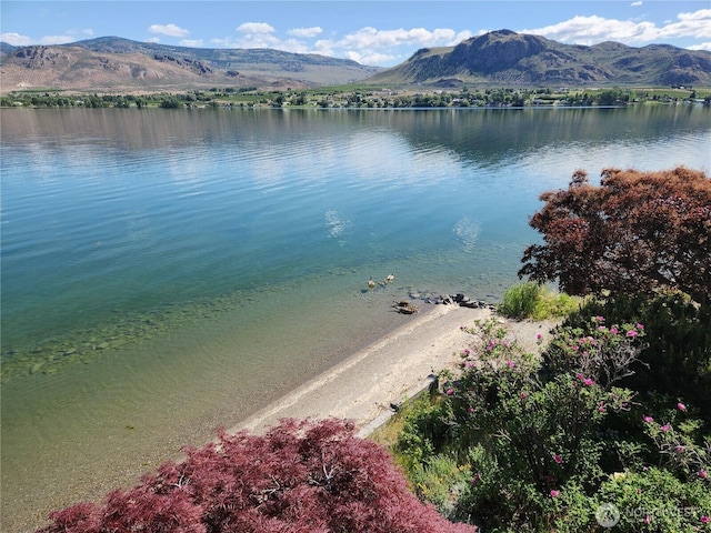 56 Westlake Rd, Oroville, WA 98844 - water view featuring a mountainous background
