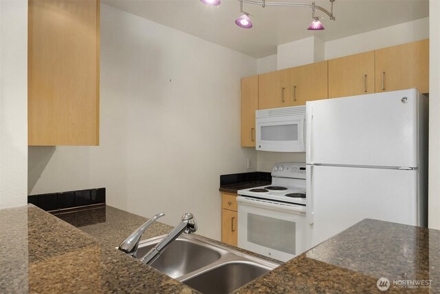 108 5th Ave S Unit 720, Seattle, WA 98104 - photo 11