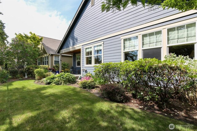 1770 SW Aberdeen Ct, Oak Harbor, WA 98277 - view of property exterior with a lawn