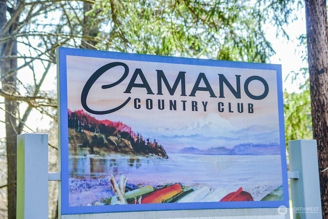 1215 S E Camano Dr, Camano Island, WA 98282