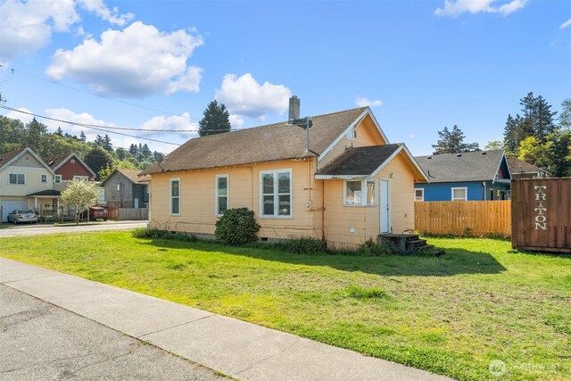 403 1st Ave S, Kent, WA 98032 - view of front of property with crawl space, a chimney, and a shingled roof