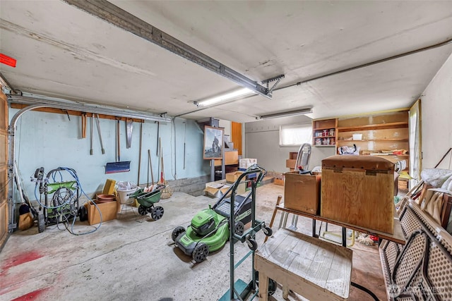420 E Connecticut St, Bellingham, WA 98225 - view of garage