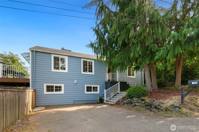 1703 NE 91st St, Seattle, WA 98115 - view of front of house