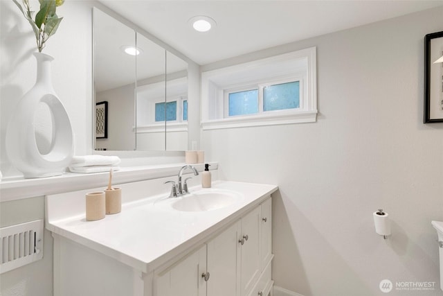 1703 NE 91st St, Seattle, WA 98115 - bathroom with vanity