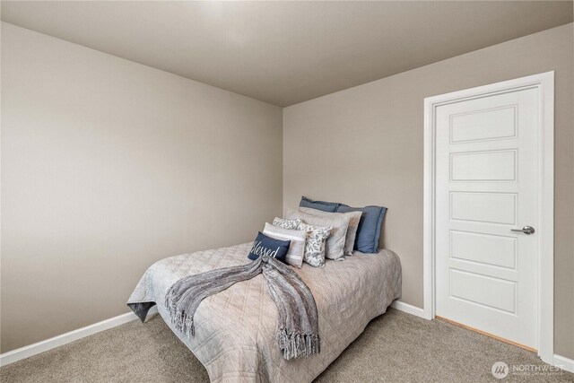 25701 204th Pl SE, Covington, WA 98042 - bedroom with light carpet and baseboards