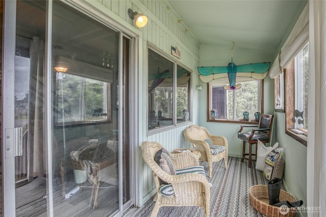 568 Cowlitz Ct SW, Ocean Shores, WA 98569 - view of sunroom / solarium