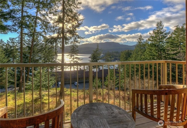 1917 Rosario Rd Unit 2104, Orcas Island, WA 98245 - balcony with a mountain view