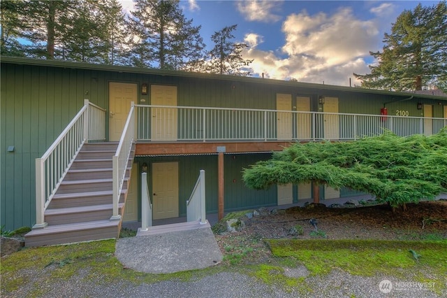 1917 Rosario Rd Unit 2104, Orcas Island, WA 98245 - property at dusk with stairs