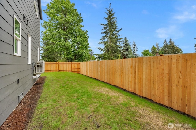 2617 Spruce Rd Unit A, Lake Stevens, WA 98258 - view of yard