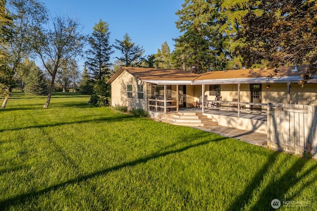 18226 Road B NW, Ephrata, WA 98823 - rear view of property featuring a yard