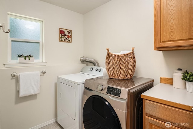 3816 NE 110th St, Seattle, WA 98125 - laundry area with cabinet space and independent washer and dryer