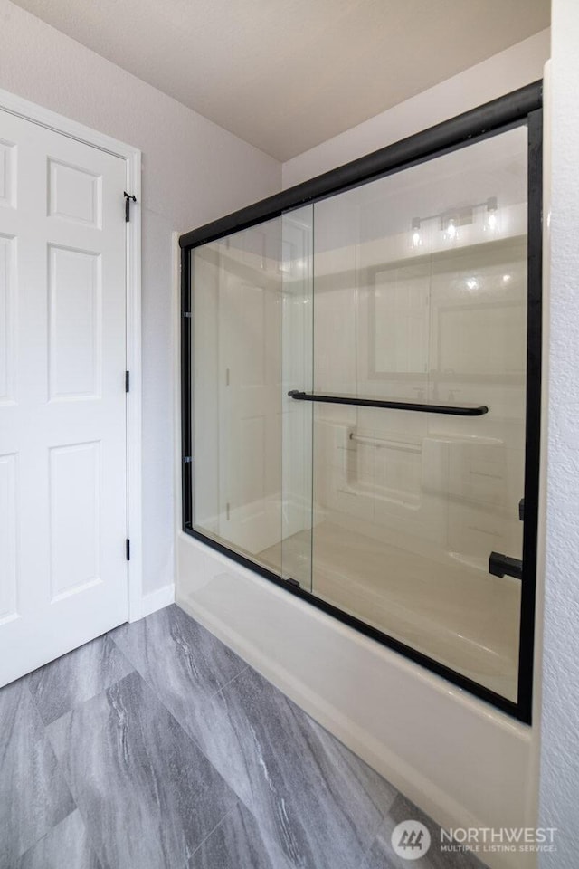 8302 319th St NW, Stanwood, WA 98292 - full bath with enclosed tub / shower combo and baseboards