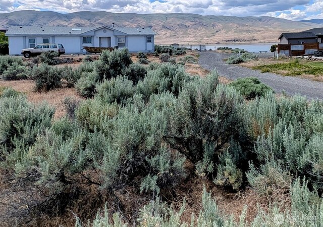 606 Grant Pl SW, Mattawa, WA 99349