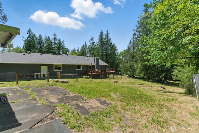 9264 Horizon Ln SE, Port Orchard, WA 98367 - view of yard with a deck