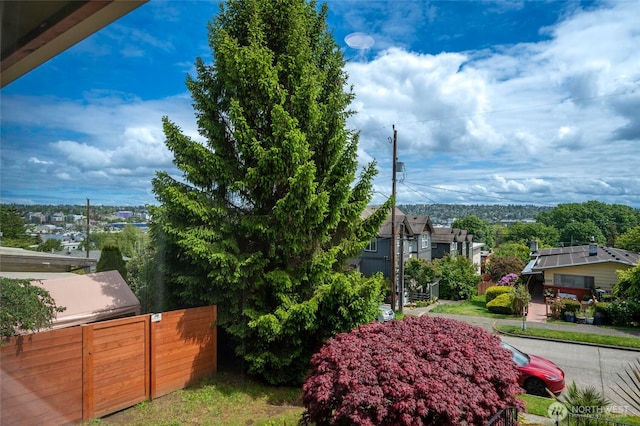 4245 Williams Ave W, Seattle, WA 98199 - view of yard