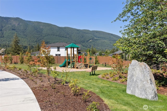 769 SE 12th Pl Unit 29, North Bend, WA 98045 - view of jungle gym featuring a mountain view